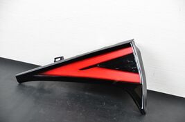 Mint! 2022-2024 Kia Sportage LED Inner Tail Light Right Passenge OEM 924... - $94.05