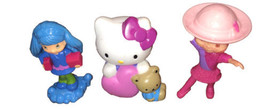 Strawberry Shortcake Set If 2 Figures &amp; Empty Hello Kitty Bubble Container - £3.44 GBP