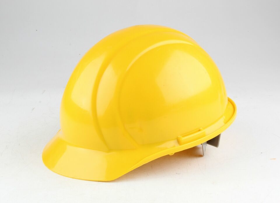 -BRIGHT YELLOW HARD HAT - SNAP LOCK SUSPENSION ANSI/ISEA Z89. 1-2009~ - $9.21