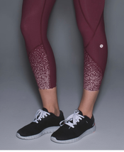 Lululemon Womens 10 Maroon Tight Stuff 7/8 Cropped Bottoms Active Gym Yoga - £37.36 GBP