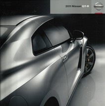 2011 Nissan GT-R sales brochure catalog 11 US Skyline - $15.00