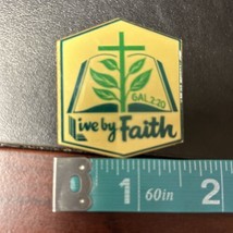 Live By Faith Magnet Gal 2:20 Cross Bible Religious God - £5.51 GBP
