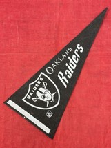 Vintage 1970s NFL Oakland Raiders Felt Football 12&quot;x5&quot; Mini Pennant Banner - £9.12 GBP