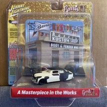 1949 MERCURY &amp; BARRIS KUSTOM SHOP DIORAMA 1/64 JOHNNY LIGHTNING JLDR008-... - £19.49 GBP