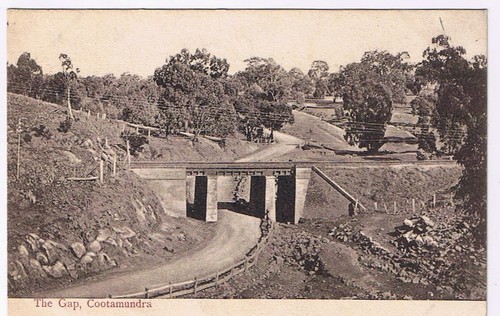 Postcard The Gap Cootamundra New South Wales Australia - $7.10