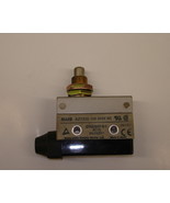 Matsushita Micro Switch AZ7310 - $318.24 MXN