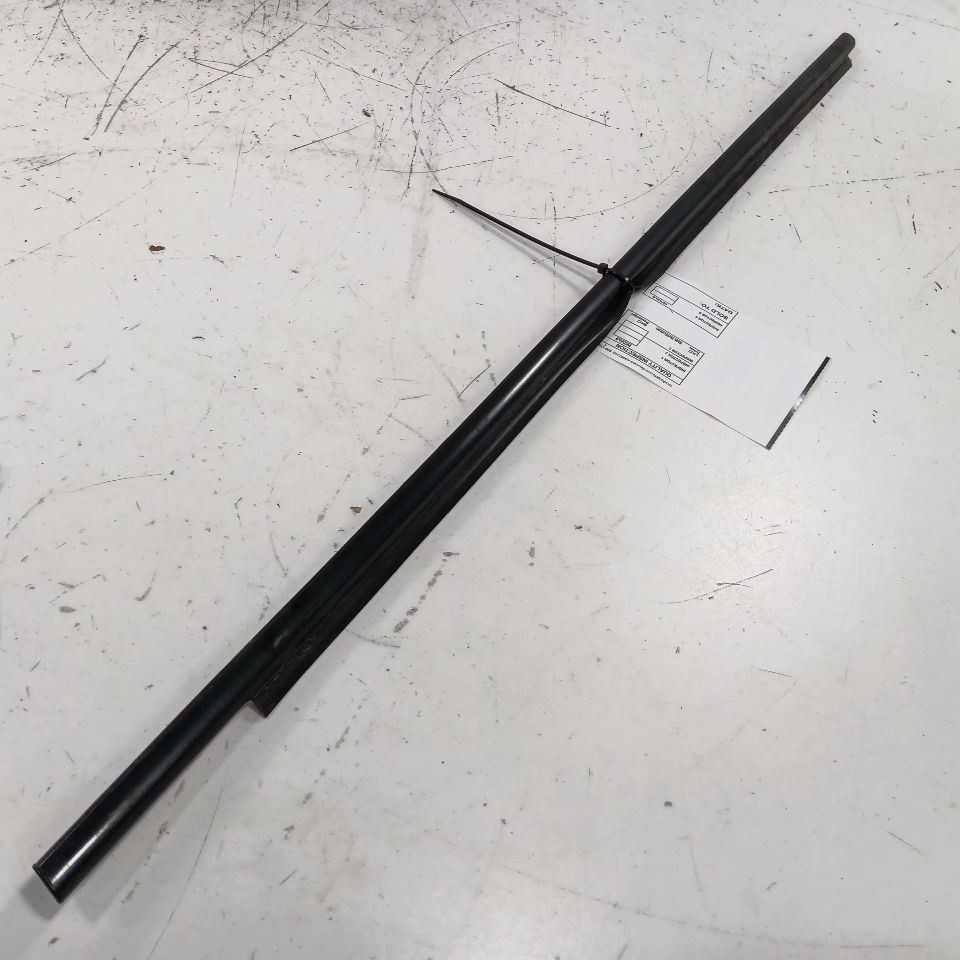 Toyota Prius C Door Glass Window Weather Strip Trim Front Left Driver  2... - $35.95