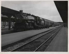 Union Pacific Locomotive 2867 Union Station Denver Colorado 8 x 10 Photo - £9.71 GBP