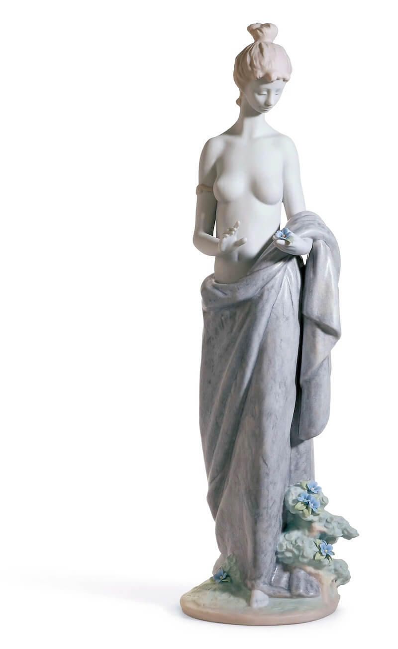 Lladro 01018101 A Walk with Nature Figurine New - $580.00