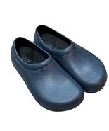 Crocs On The Clock Work Shoes Skid Resistant Sole Men&#39;s 9 Women 11 Navy ... - $445.08 MXN