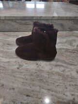Size 9 Brown Boots - $720.62 MXN