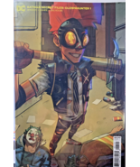 DC Comics BATMAN SECRET FILES CLOWNHUNTER - $6.65 CAD