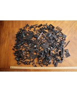 2 lbs. Pounds 8oz Mixed Lot Lego Bulk Black Bricks Pieces Plates Blocks - $356.64 MXN