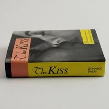 Mini Book The Kiss: A Romantic Treasury Of Photographs And Quotes image 3