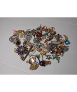 Lot Of Over 120 Pretty Little Pendants And Charms - £63.75 GBP
