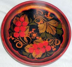 Russian wood bowl  Khokhloma  - $227.14 MXN