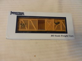 HO Scale Industrial Rail Plastic Yellow MKT The Katy Stock Cattle Car #4702 - £14.35 GBP