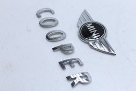 Mini Cooper Clubman 2008-2014 FRONT HOOD EMBLEM BADGE WITH LETTERS CHROME U0102 image 8