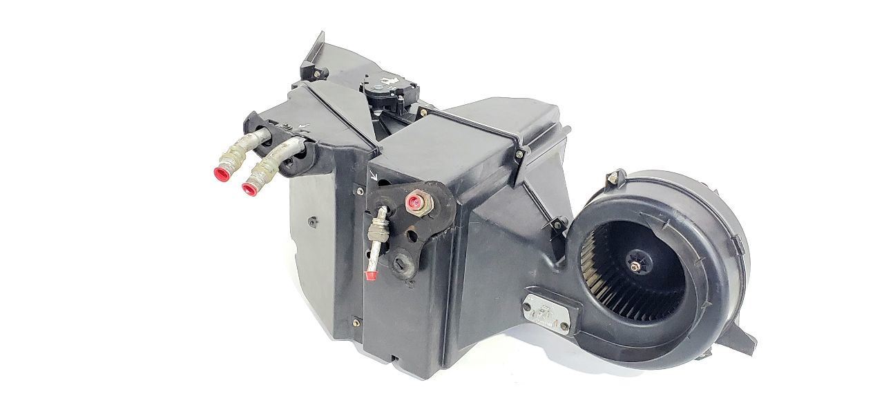 1994 1999 GMC SUBGM1500 OEM AC Evaporator Small Damage Complete Unit See... - $309.38
