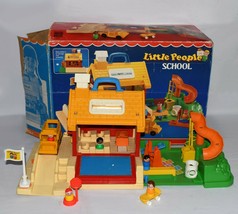 Vintage Fisher Price Little People School 2550 Set Complete With Box 082... - $99.00