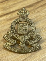Vintage Royal Army Canadian Ordinance Corps Cap Badge KG JD - $29.70