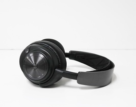 SteelSeries Arctis Nova Pro 61527 Wired Gaming Headset - Black ISSUE image 3