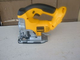 Dewalt DC330 18v variable speed jig saw. Bare tool in good working condi... - $99.00