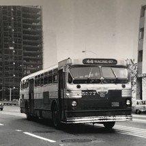 Chicago Transit Authority CTA Bus #5577 Route 44 Racine B&amp;W Photo - £7.42 GBP