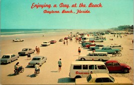 Vtg Cartolina 1971 Daytona Spiaggia Florida Fl Auto Su Ricerchi South From Pier - $7.13