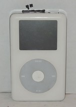 Apple iPod classic 4th Generation White (20 GB) M9282LL - £75.41 GBP