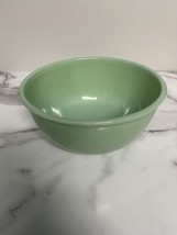 Fire King Jadeite  Bowl 10 Inch - Issue 2000 3.5 Quart - £35.18 GBP