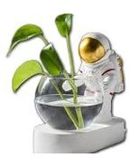 Generic Trendytron Nordic Astronaut Resin Vase | Semi-handmade, Multipur... - $718.26 MXN