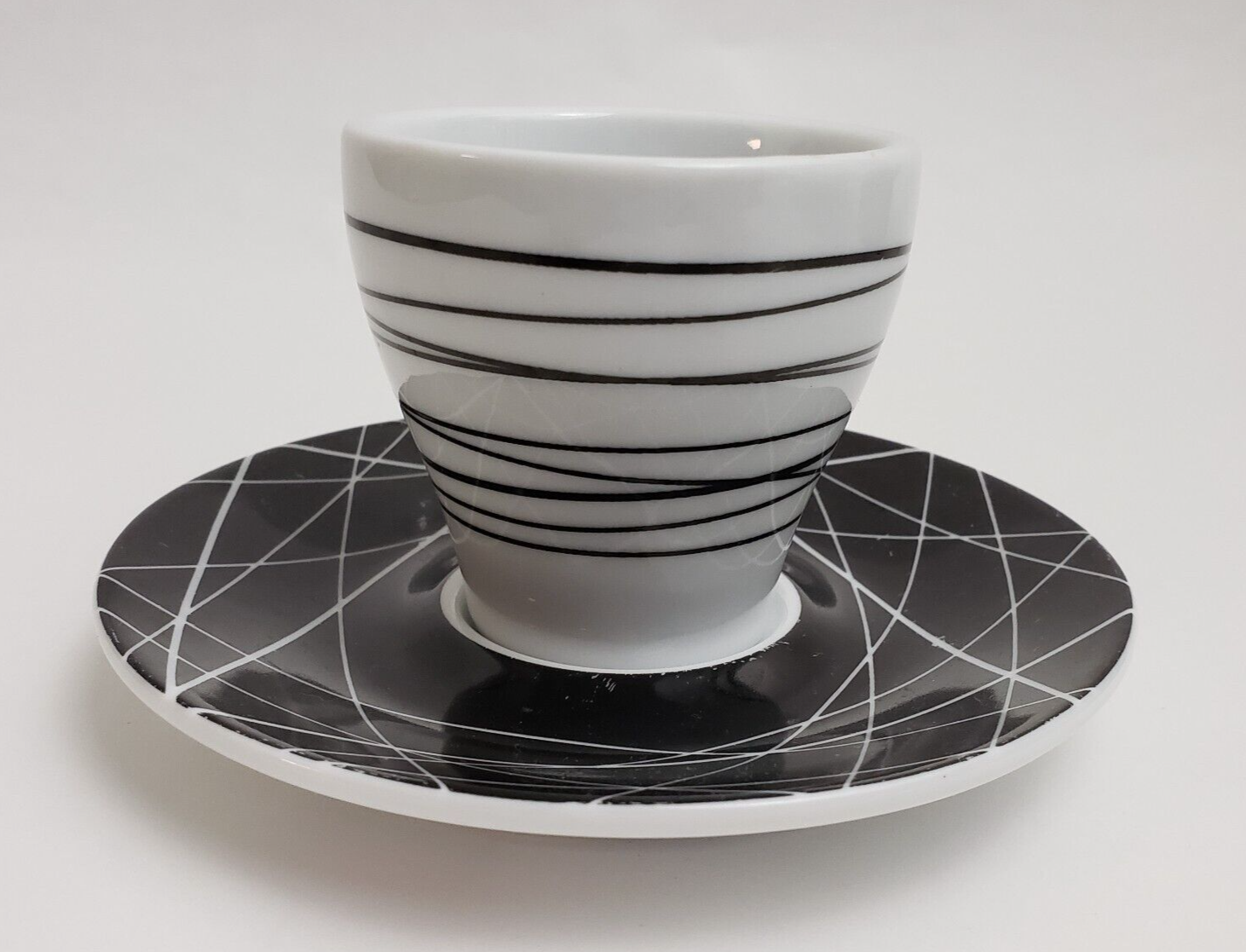 Bodum Paula Espresso Demitasse Cup Saucer Black and White 2-Piece Lines - £12.62 GBP