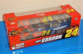 Winner&#39;s Circle 2007 Jeff Gordon #24 DuPont Monte Carlo SS Hood Open 1/24 w Case - £12.63 GBP