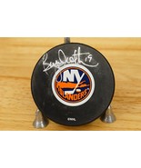 NHL Autographed Hockey Puck New York Islanders Bryan Trottier #19 118/150 - £27.08 GBP