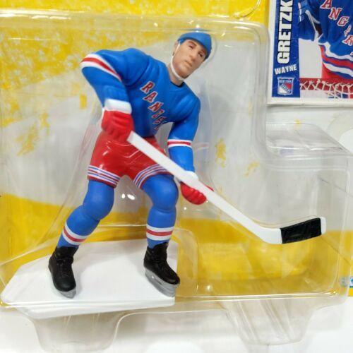 1997 Starting Lineup WAYNE GRETZKY Hockey Rangers Action Figure & Card 10th year Item image 3