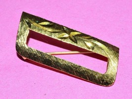 Vintage MAMSELLE Gold Tone Brooch Pin Chic Jewelry VTG - £9.51 GBP