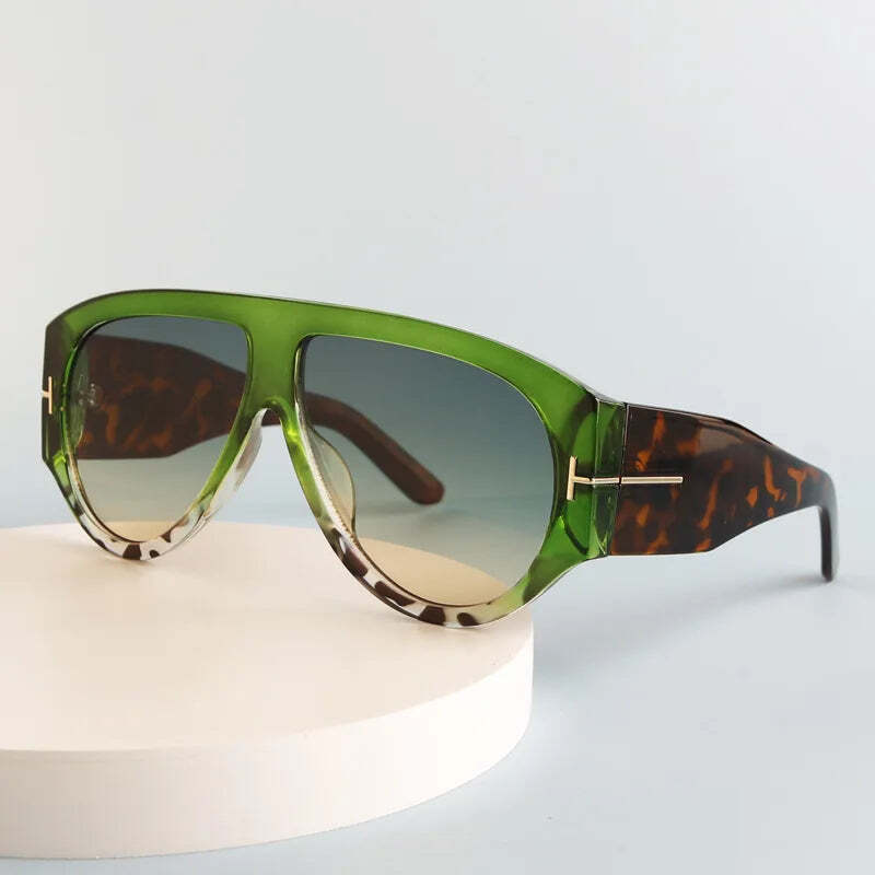 Luxury Vintage Womens UV400 Pilot Sunglasses - $27.00