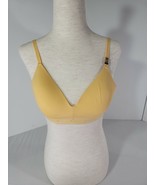 Victoria’s Secret Lightly Lined Plunge Bra 32B Light Orange Wireless Rac... - $40.73 CAD