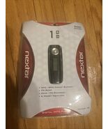NEW Nextar 1GB Digital MP3 Player Voice Recorder 500 Songs Black (MA933A... - $17.82