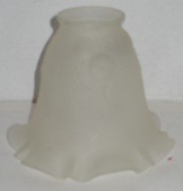 Vintage Frosted White Glass Scalloped Edge Table Lamp Light Shade Part - $18.81