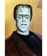 Fred Gwynne Studio Smiling Portrait As Herman From The Munsters 11x17 Po... - £10.22 GBP