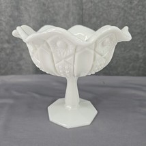 L.E.Smith Compote Bowl Milk Glass Footed Ruffled Rim Heritage/Quintec Pattern  - £14.99 GBP