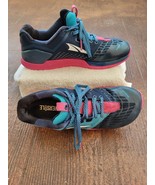 Foot Shape HiiT Blue Pink Running Shoes Sneakers Cross Training Women's Sz 8 - $18.81
