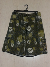 NWT MENS Smp MULTI GREENS &amp; WHITE FLORAL PRINT BOARD SHORTS   SIZE 34 - £22.04 GBP