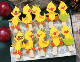 Yellow Duck Photo Wood Clips with hemp rope,wooden pegs,Pin Clothespin,Clips - £2.51 GBP+