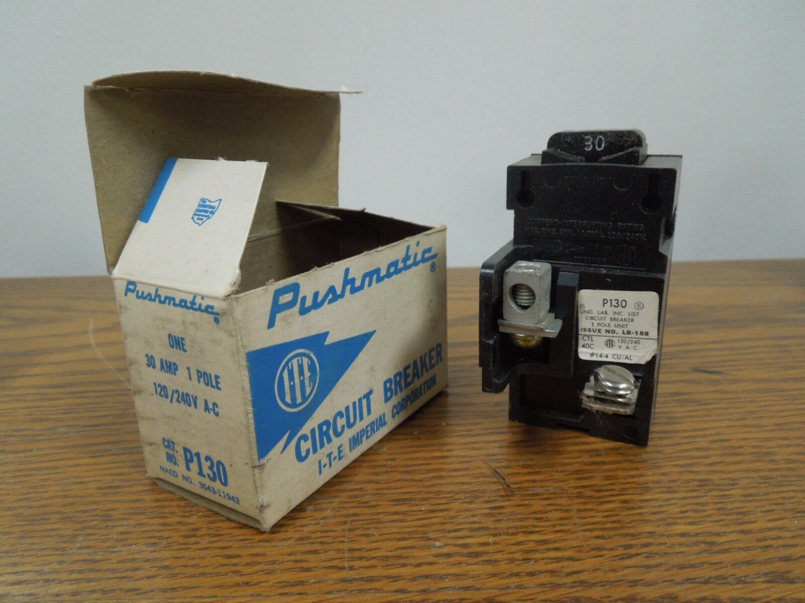 ITE Pushamtic P130 30A 1p 120V Circuit Breaker New in Box - $25.00