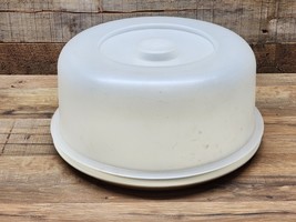 Vintage Tupperware 9 1/2&quot; Cake Keeper With Lid - Uncommon 1695-1 - SHIPS... - £22.17 GBP