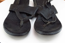 Born concept Sz 9 M Black Strappy Synthetic Women Sandals - £15.53 GBP