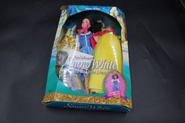 Walt Disney's Snow White Doll Snow White And The Seven Dwarfs ~ #7783 - $7.92